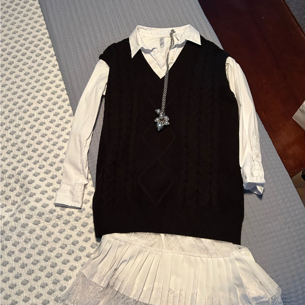 Woman’s Over sized Vest
